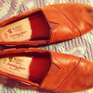 BOBS SKECHERS LIKE NEW